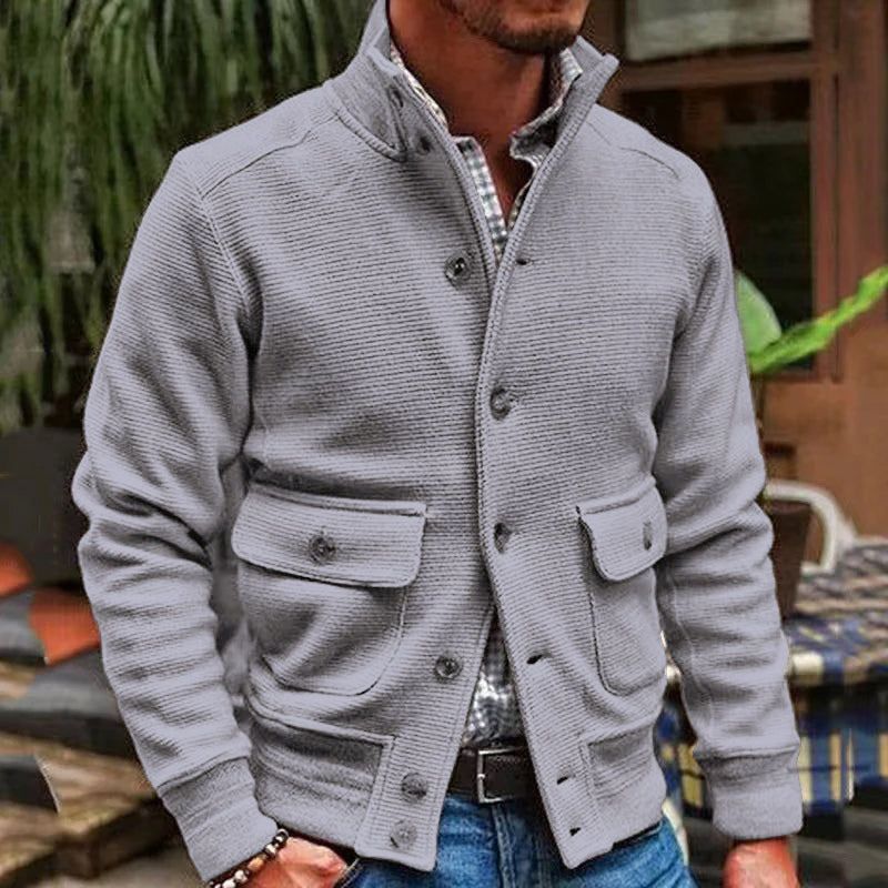 Stylische Herren Strickjacke – komfortabel und modern, ideal für Herbst- und Wintertage, mit vielseitigem Design und hoher Qualität.