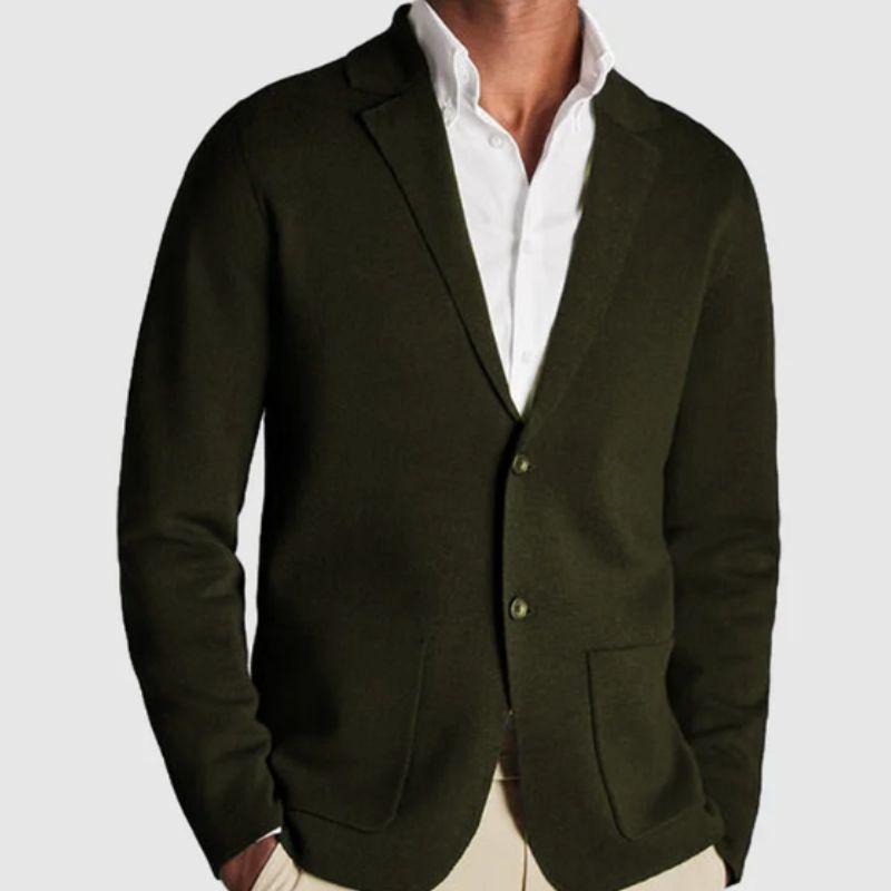 Elegante Strickjacke für Männer, ideal für stilvolle Wärme im Herbst und Winter.