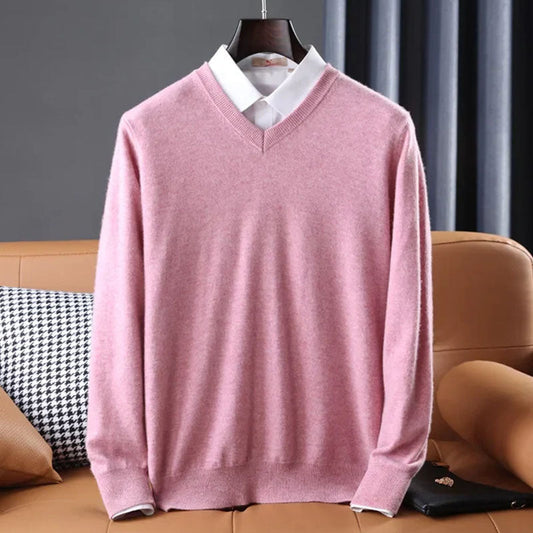 Eleganter Pullover für Herren, ideal für Herbst und Winter, mit weichem Material und zeitlosem Design.