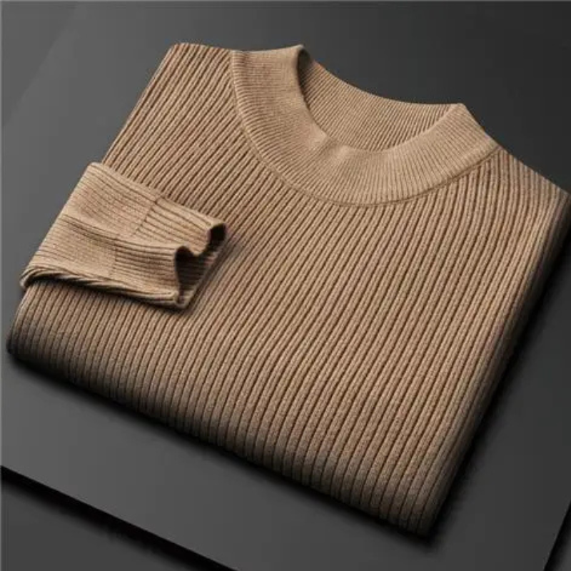 Eleganter warmer Pullover für Männer, ideal für Herbst- und Wintertage, kombiniert Komfort und stilvolles Design.