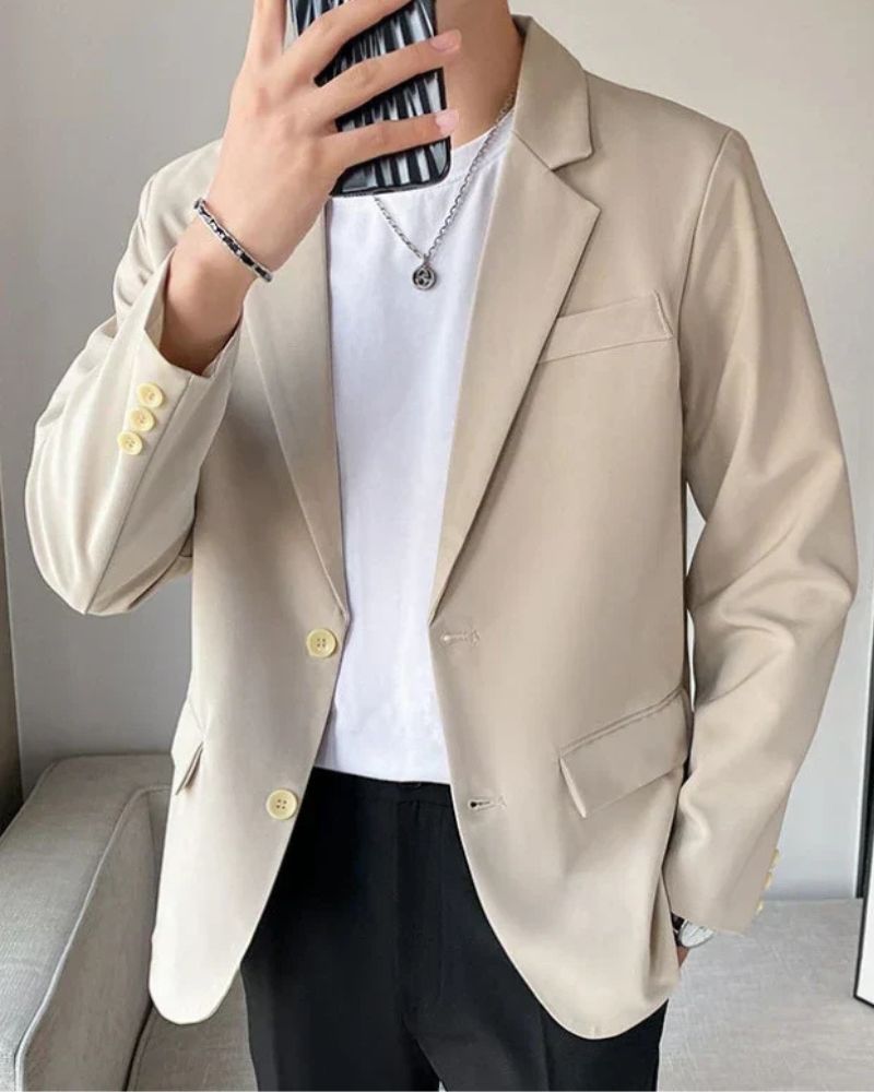 Lässiger Blazer für Männer, ideal für Herbst und Winter, vielseitig kombinierbar und komfortabel für alle Gelegenheiten.