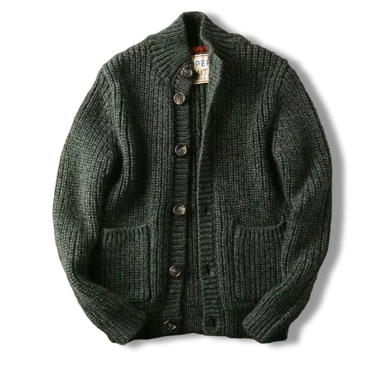 Schicke Herren Strickjacke aus Wolle, ideal für Herbst und Winter, mit hochwertiger Verarbeitung und vielseitigem Design.