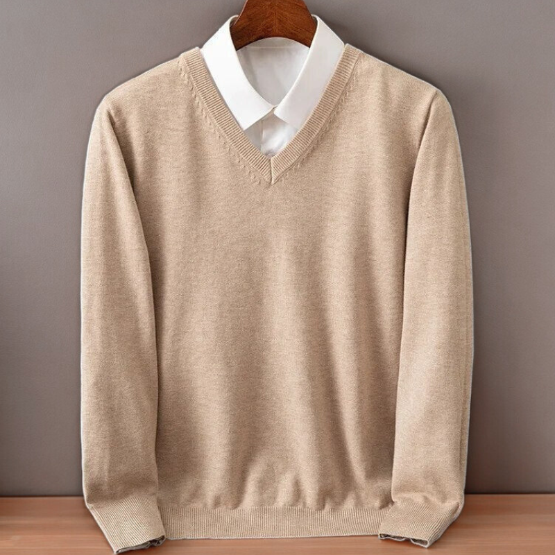 Schicker Pullover mit V-Ausschnitt für Männer, ideal für Herbst- und Wintertage, aus weichem Material für Komfort und Stil