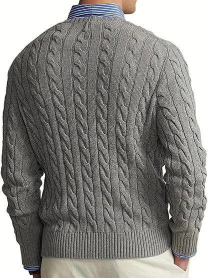 Strickpullover mit Rundhalsausschnitt für Männer, ideal für Herbst- und Wintertage, bietet Wärme und vielseitigen Stil.